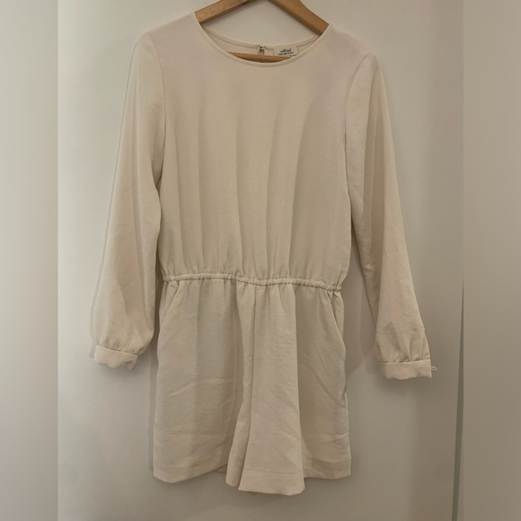 Aritzia Romper - Picture 1 of 3